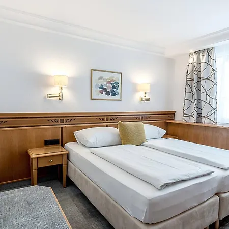 Mondschein Hotel