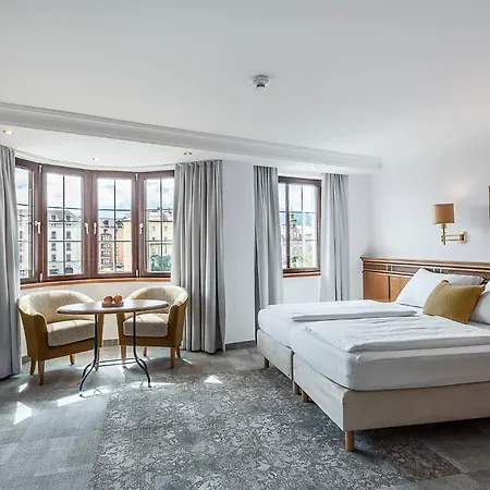 Hotel Mondschein 4*