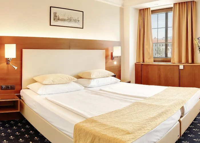 Mondschein Инсбрук