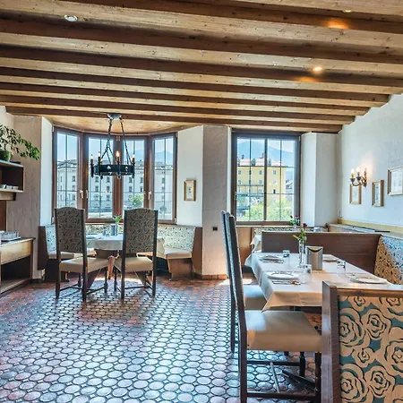Hotel Mondschein 4*