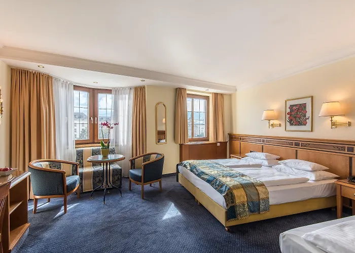 オテル モンドシェン インスブルック