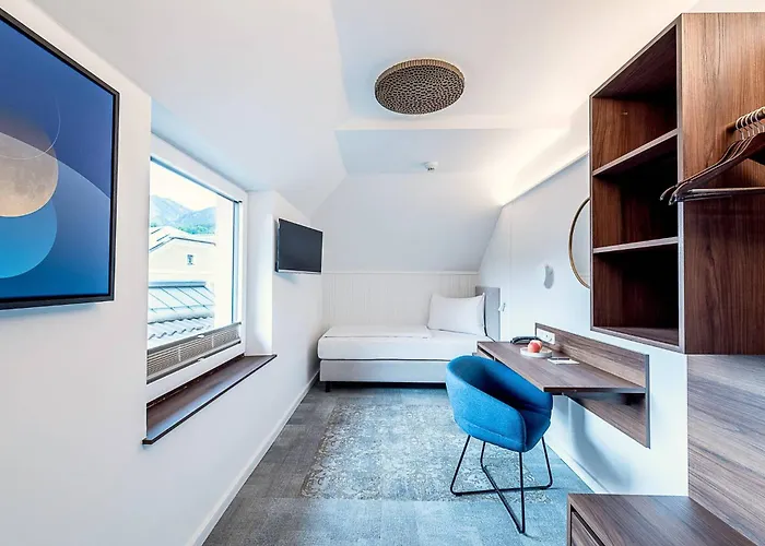 オテル モンドシェン インスブルック