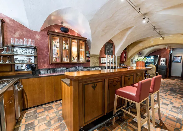 オテル モンドシェン インスブルック